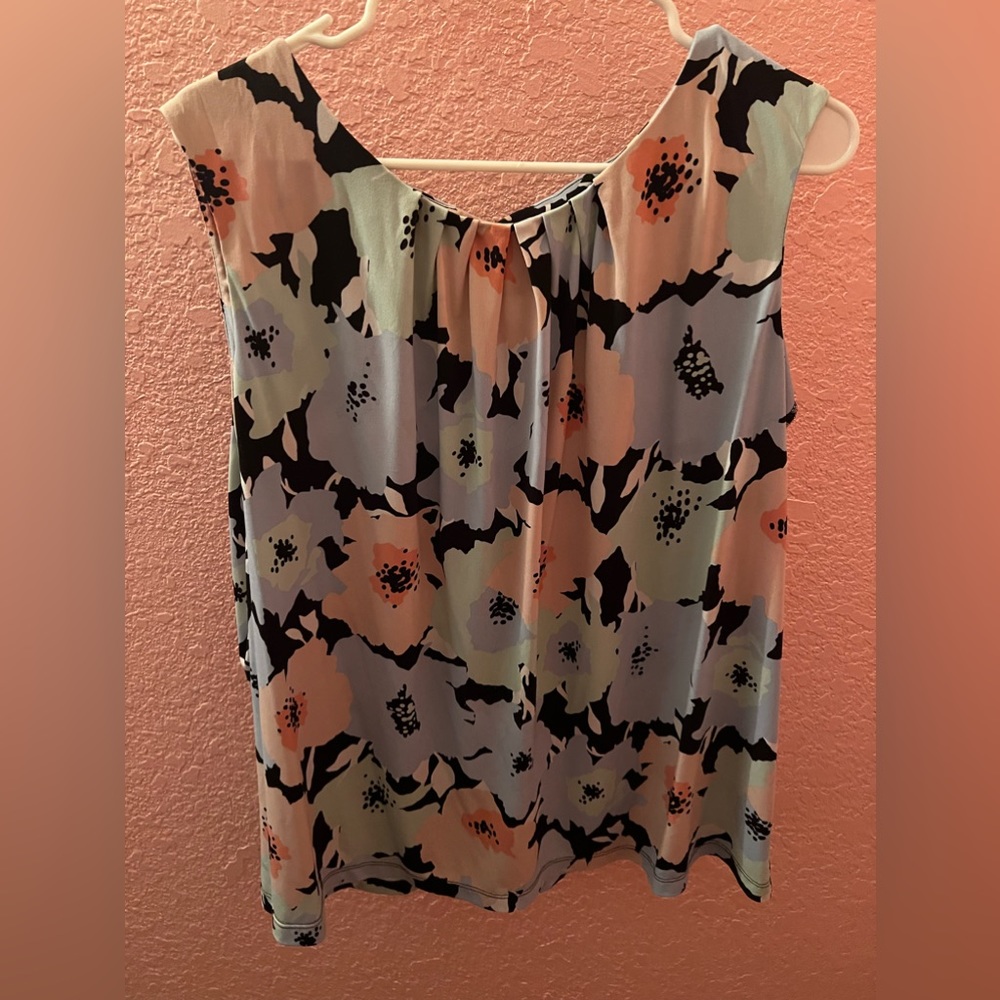 Calvin Klein Sleeveless Blouse 2xl, in excellent condition